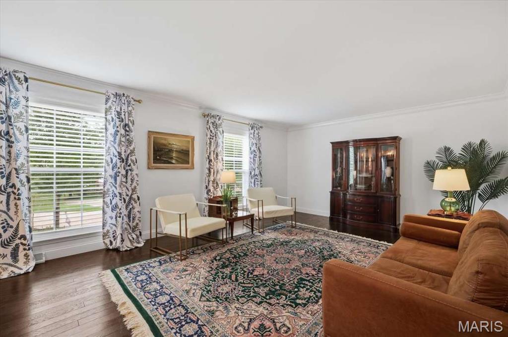 Royal Acres - Residential