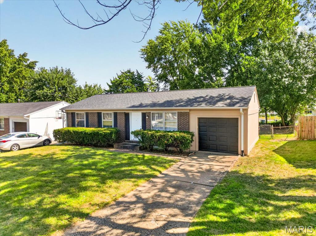 St Chas Hills #4 - Residential