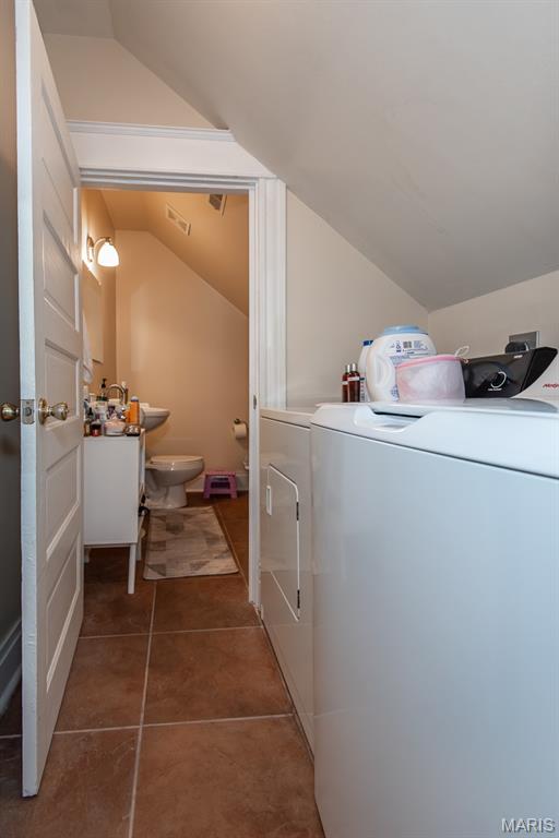 Roch Condo - Residential