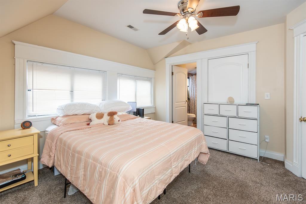 Roch Condo - Residential