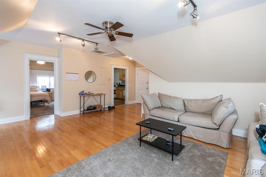 Roch Condo - Residential