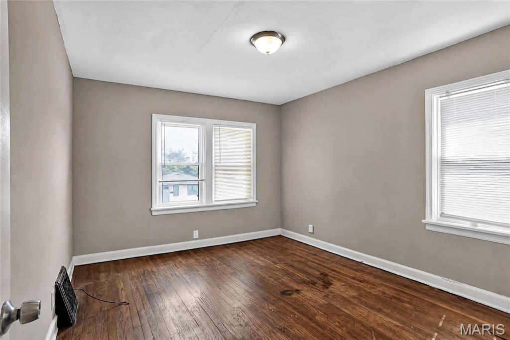 Belle Mead Place Resub Acre Lt 11 - Residential