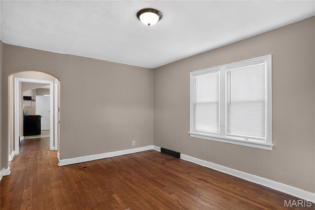 Belle Mead Place Resub Acre Lt 11 - Residential