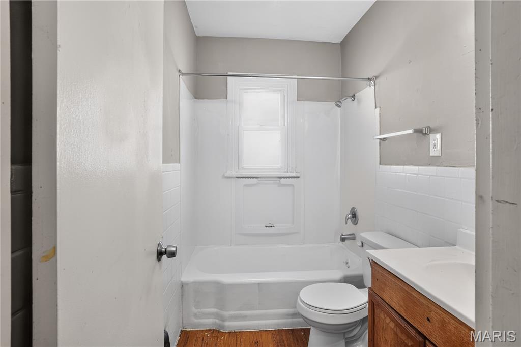 Belle Mead Place Resub Acre Lt 11 - Residential