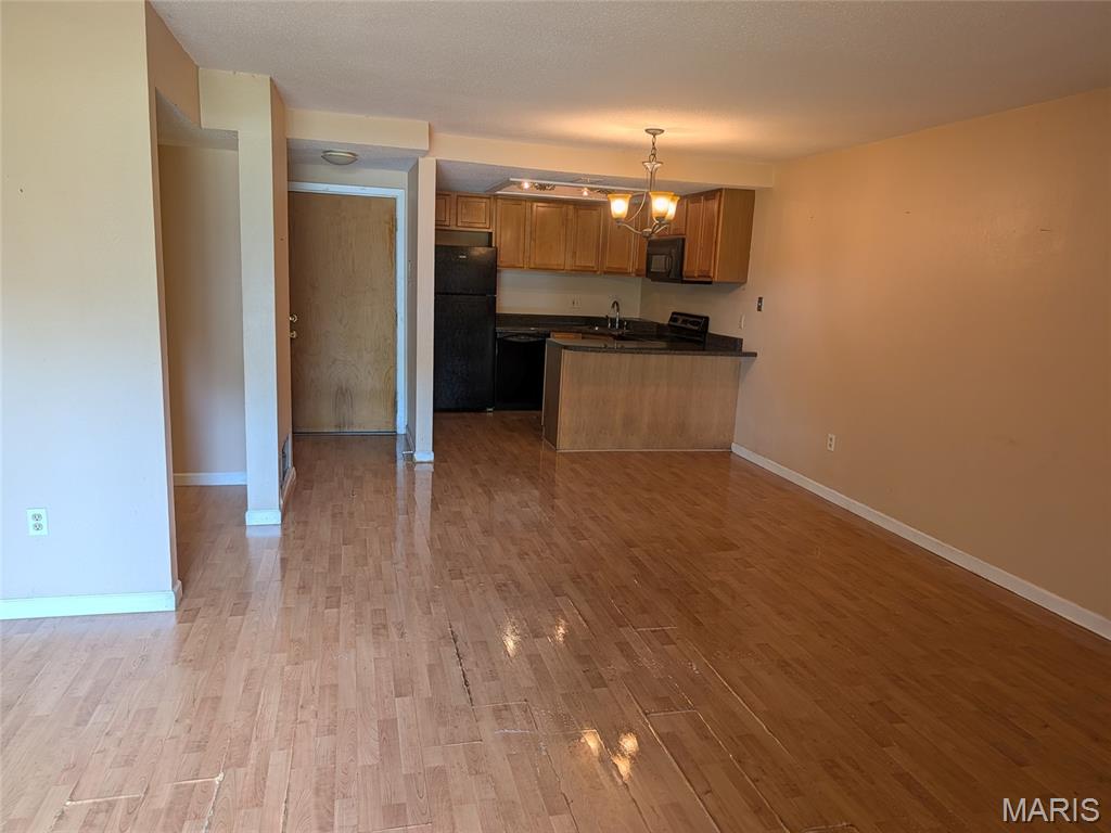 Heritage Garden Condos - Residential