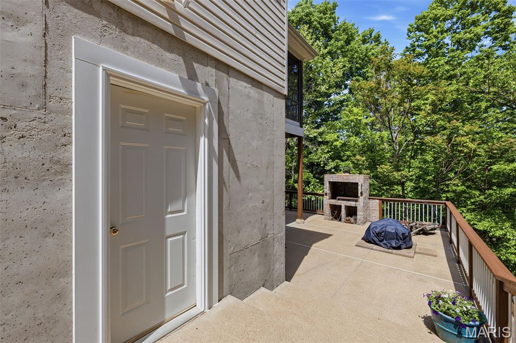 Thunder Mountain One - Residential