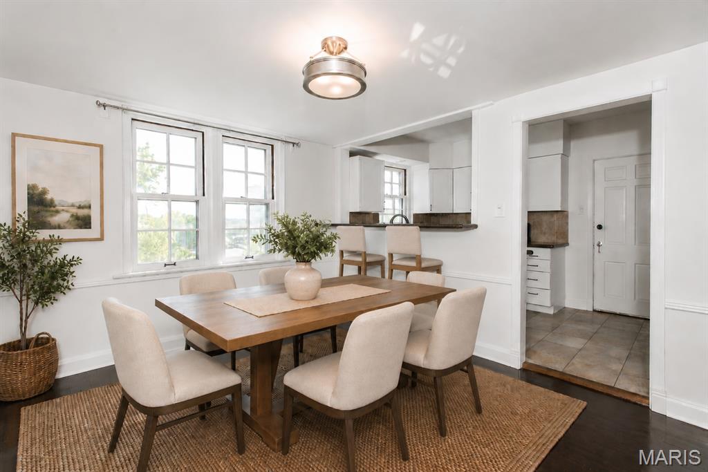 Davis Place Condominiums - Residential