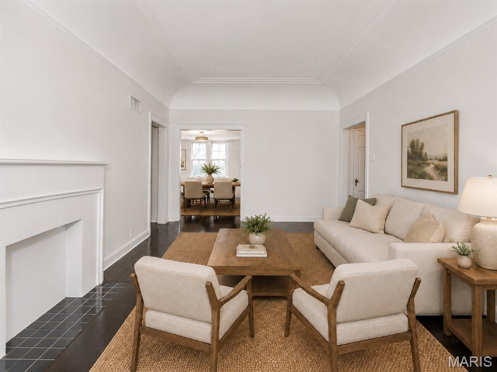 Davis Place Condominiums - Residential