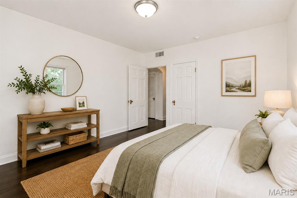 Davis Place Condominiums - Residential