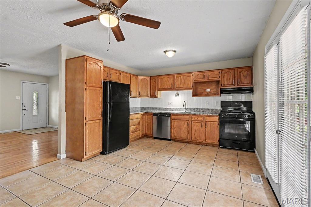 Pleasant Hollow Four - Residential