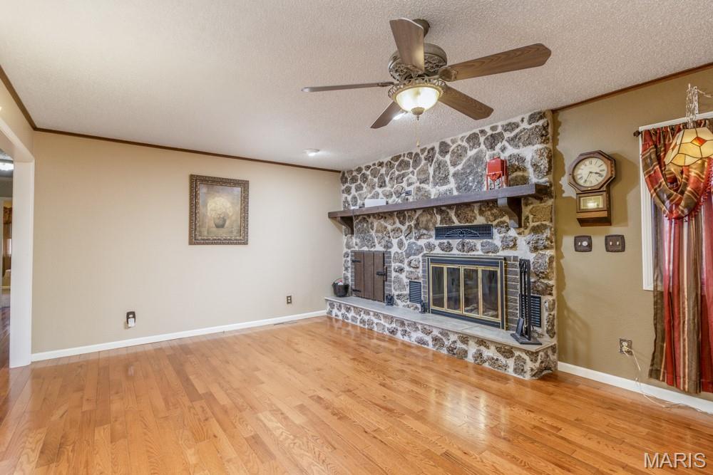 Whispering Oaks - Residential