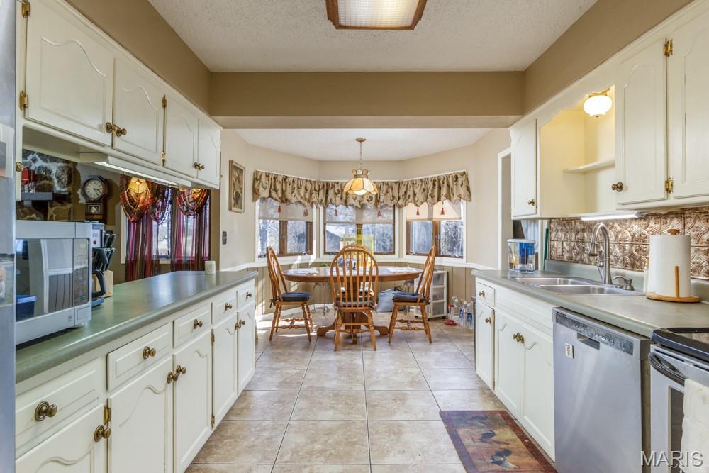 Whispering Oaks - Residential