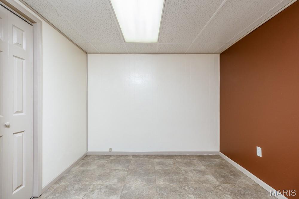 Whispering Oaks - Residential