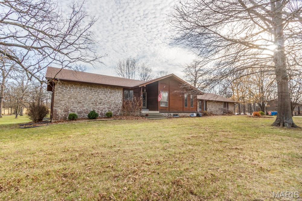Whispering Oaks - Residential