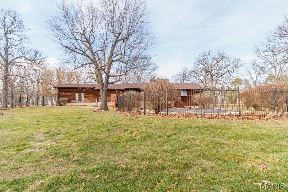 Whispering Oaks - Residential