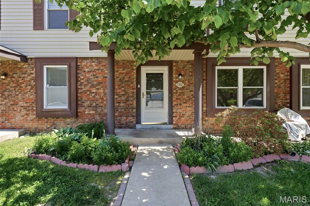 Welcome to 1361 Summergate Parkway, a beautifully updated townhome in the desirable Summergate community of St. Charles, Missouri. Offering low-maintenance living, modern updates, and a highly convenient location, this move-in-ready home is ideal for first-time homebuyers, downsizers, busy professionals, or anyone seeking affordable homeownership in one of St. Charles County's most sought-after areas.
Step inside to discover a bright and inviting interior featuring luxury vinyl plank flooring, fresh neutral paint, updated lighting, and abundant natural light throughout. Large windows showcase views of mature trees and community green space, creating a peaceful setting that feels both private and connected.
The spacious main living area offers an open, comfortable layout that flows seamlessly into the dining space, making everyday living, entertaining, and work-from-home flexibility effortless. The functional floor plan maximizes every square foot while maintaining a welcoming atmosphere buyers are actively searching for.
The updated kitchen features granite countertops, refreshed white cabinetry, stainless steel appliances, subway tile backsplash accents, and generous cabinet and countertop space. Whether you're preparing daily meals, entertaining guests, or enjoying a quiet evening at home, this kitchen combines style and functionality in a way today's buyers appreciate.
A refreshed main-level half bathroom adds convenience for guests and everyday use, while updated fixtures and finishes contribute to the home's cohesive, move-in-ready appeal.
Upstairs, the generously sized bedrooms provide comfortable retreats with large closets, oversized windows, updated flooring, and neutral finishes. The updated full bathroom features a refreshed vanity, modern lighting, and contemporary fixtures, creating a clean and inviting space.
One of the most valuable features of this home is the full unfinished basement. Rarely found in many townhomes, this space offers exceptional storage and future expansion potential. Whether you envision a recreation room, home gym, media room, workshop, hobby area, home office, or additional finished living space, the basement provides flexibility that can grow with your needs.
Step outside to enjoy the private rear deck surrounded by mature landscaping and green space. This outdoor living area is perfect for morning coffee, grilling, entertaining friends, or simply relaxing while enjoying a low-maintenance lifestyle.
Located in the heart of St. Charles County, residents enjoy easy access to Highway 94, Interstate 70, Mid Rivers Mall Drive, shopping centers, grocery stores, restaurants, parks, walking trails, and the historic charm of Historic St. Charles. Popular destinations including Frontier Park, the Katy Trail, Main Street events, and nearby entertainment are all just minutes away.
Buyers searching for a move-in-ready townhome in St. Charles, low-maintenance living, granite countertops, stainless steel appliances, basement storage, future finishing potential, outdoor living space, or affordable homeownership in a prime St. Charles location will find exceptional value at 1361 Summergate Parkway.
This updated townhome offers the perfect combination of comfort, convenience, flexibility, and location in one of the fastest-growing and most desirable areas of the St. Louis metropolitan region. ???