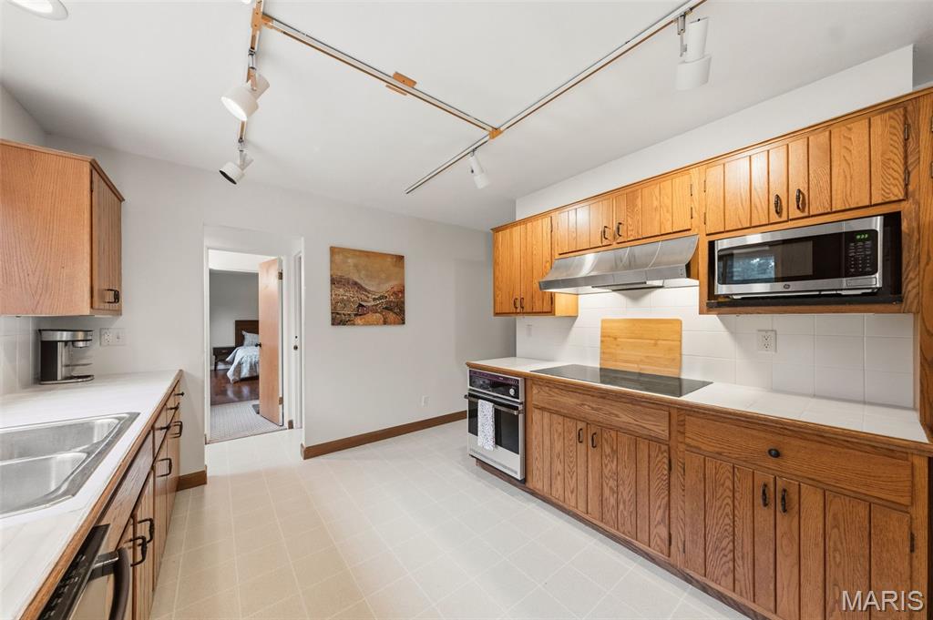 Tealwood 2 - Residential Lease