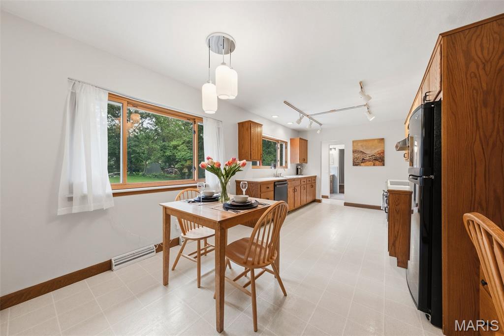 Tealwood 2 - Residential Lease