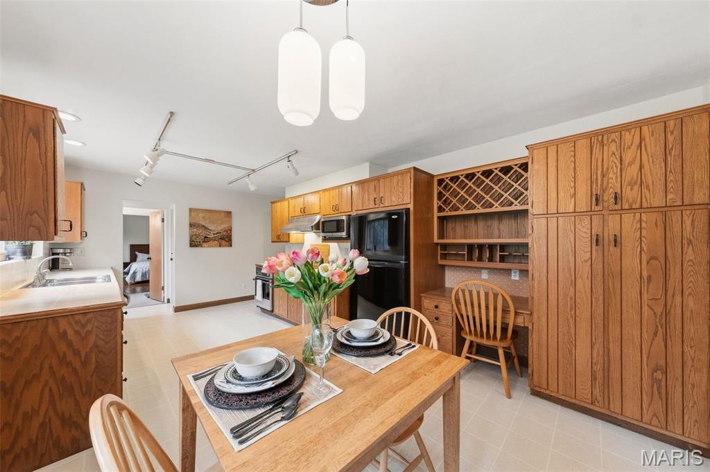 Tealwood 2 - Residential Lease
