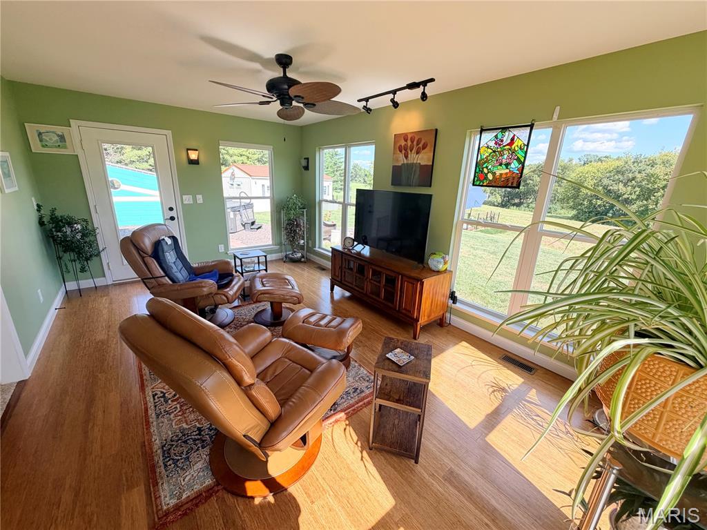 Part SW SE - Residential