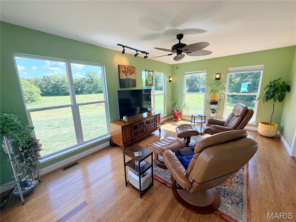 Part SW SE - Residential