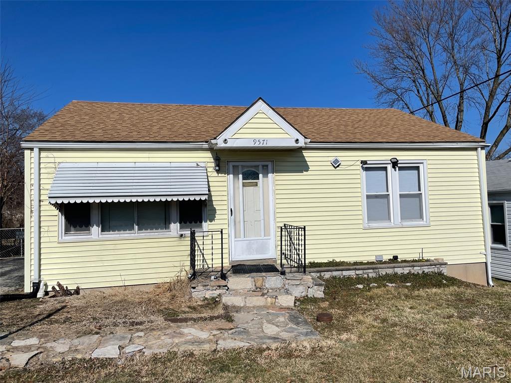 Turnkey rental in the Ritenour School District — already cash flowing. This recently renovated 3-bed, 1-bath is occupied by a reliable tenant at $1,250/month, tenant-paid utilities, on a lease through 08/31/2026. Zero turn costs, zero vacancy — collect rent from day one while you build your portfolio. Properties like this don't sit. Reach out before it's gone.