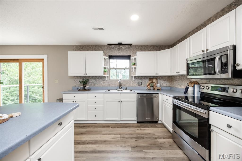 Hill Lakes 3rdadd - Residential