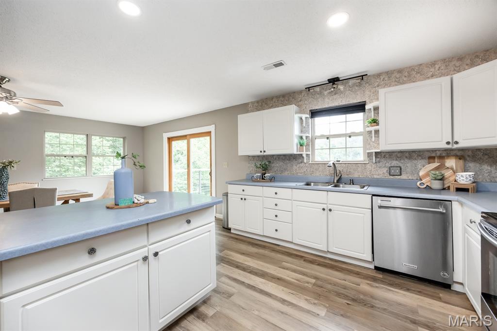 Hill Lakes 3rdadd - Residential
