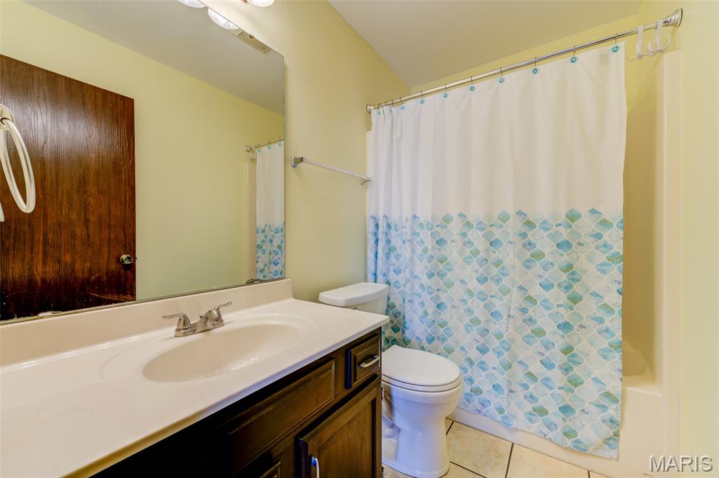 Sunny Brook Farm 03 - Residential