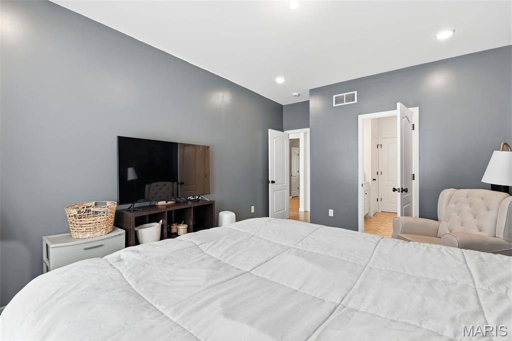 Village Point - Residential