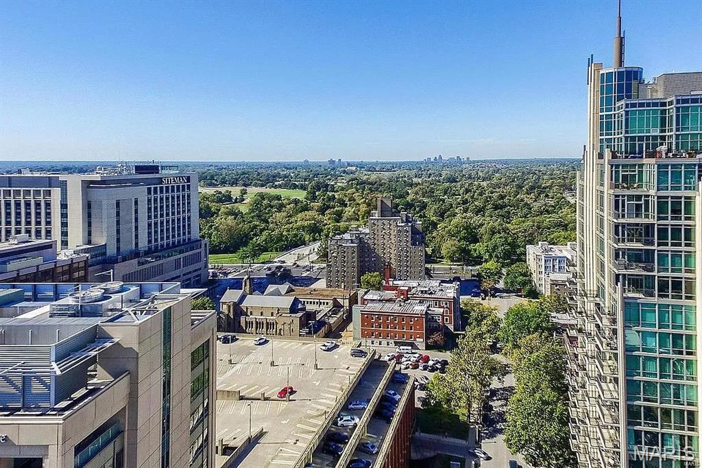 Park East Tower - Residential Lease