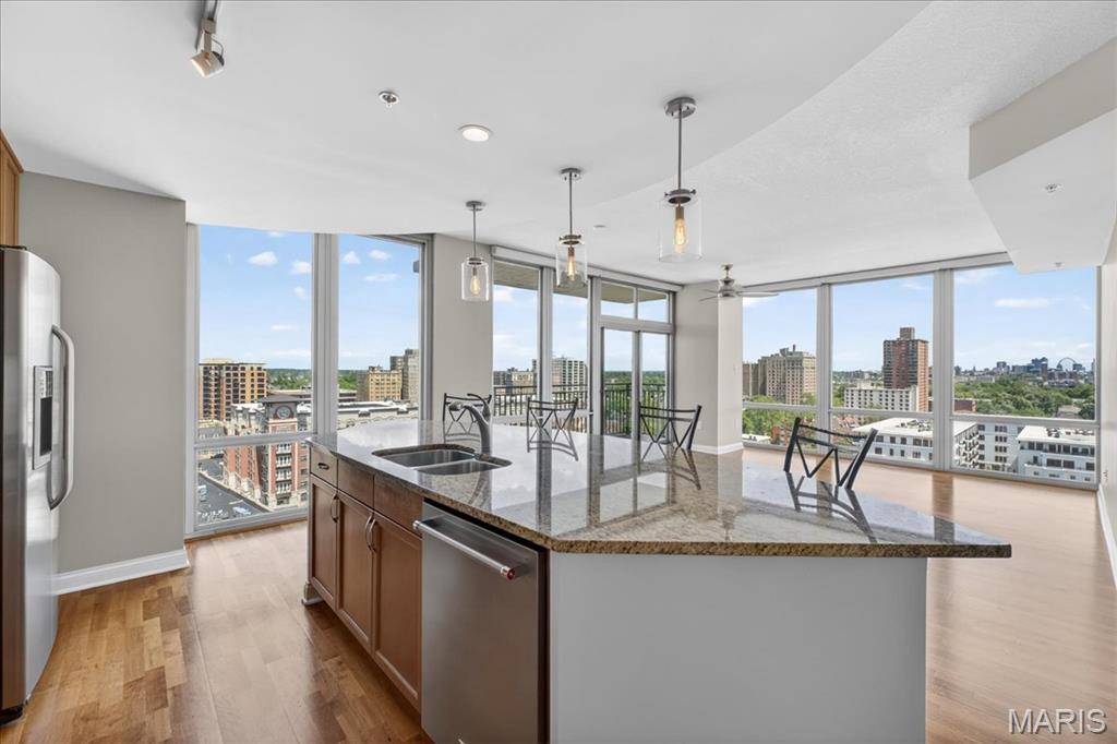 Park East Tower - Residential Lease