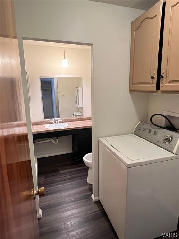Hazelcrest Condo - Residential