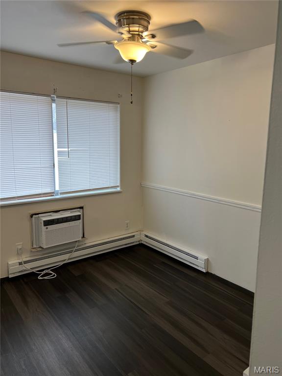 Hazelcrest Condo - Residential