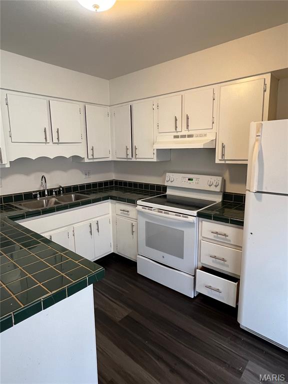Hazelcrest Condo - Residential