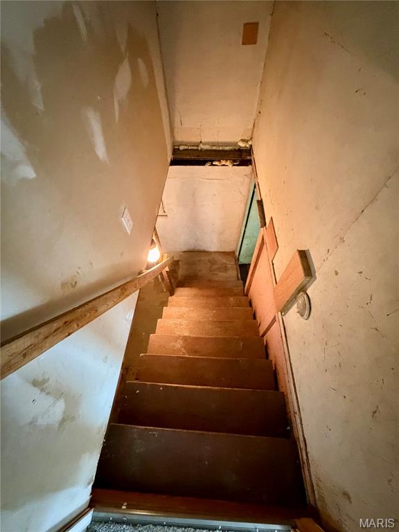Belle Mead Place Resub Acre Lt 5 - Residential