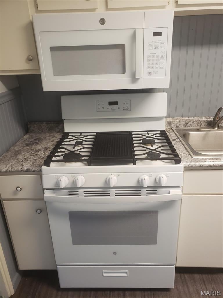 Mahler Heights Sub - Residential Lease