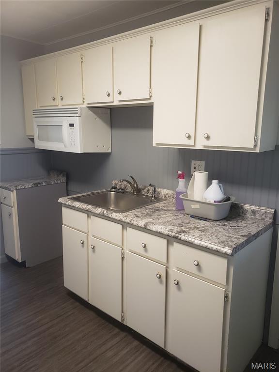 Mahler Heights Sub - Residential Lease