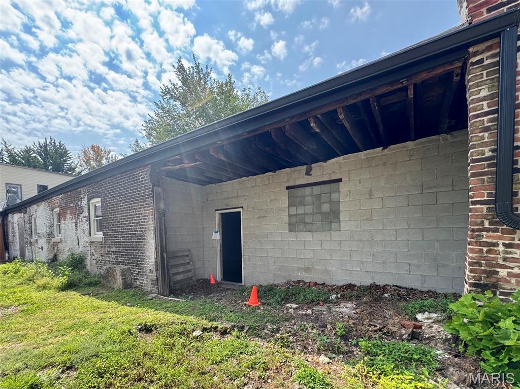 Ryans West Add - Commercial Sale