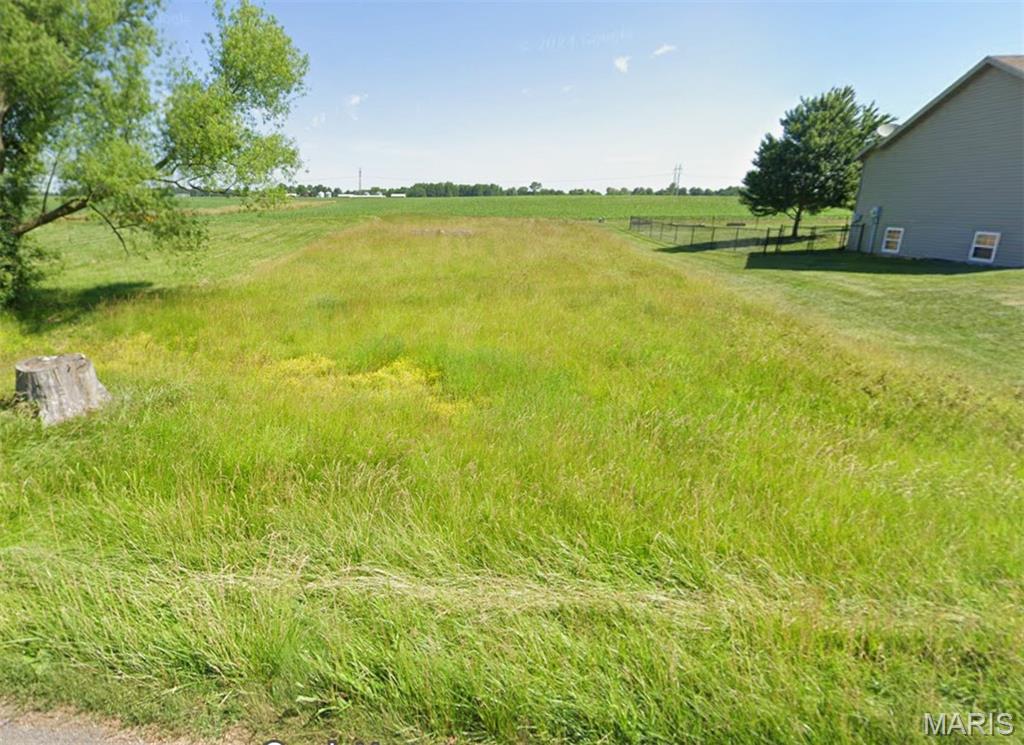 Build your dream home on this large lot in Holiday Shores.  Sits on a little over a 1/4 acre.  Ready to be built on when you are.  Agent owned