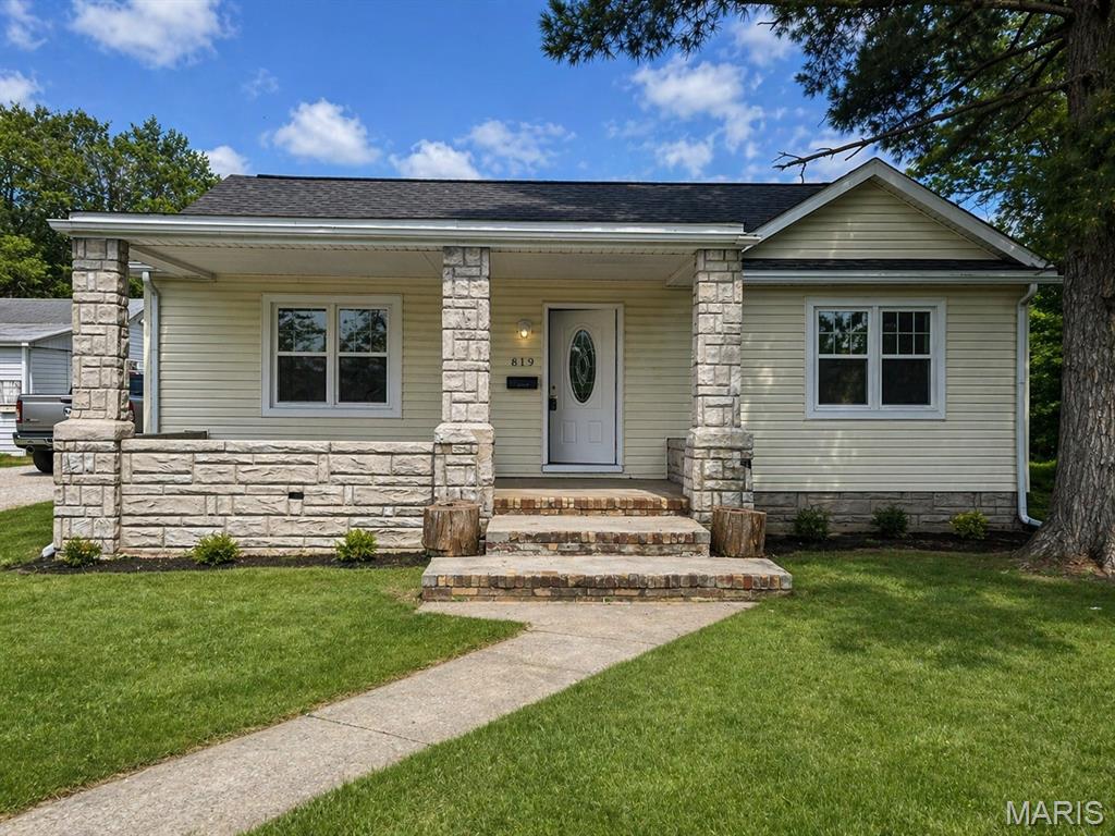 Investor opportunity! This tenant-occupied 3-bedroom, 1-bath ranch home would make a great addition to a rental portfolio. The property features a full basement and washer/dryer hookups. A new lease has recently been signed, with current rent of $1,176 per month, providing immediate rental income for the new owner. Please do not disturb the tenant. Showings require advance notice.