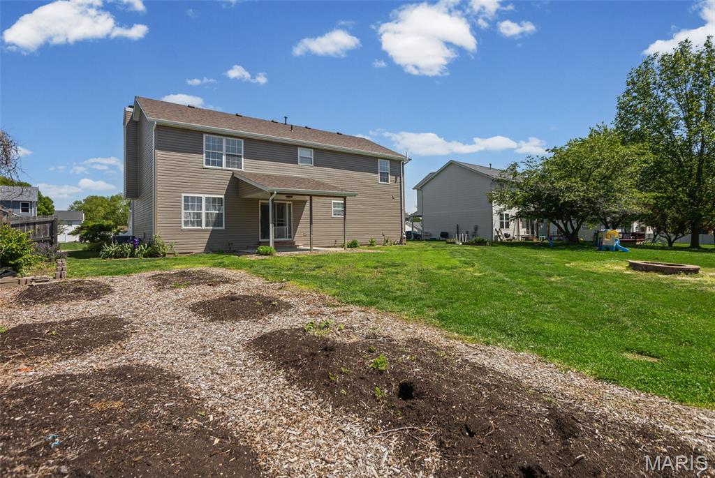 At Lincoln Farm 2nd Add - Residential
