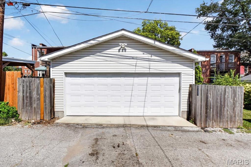 Tyler Place - Residential