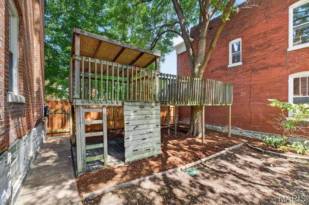 Tyler Place - Residential
