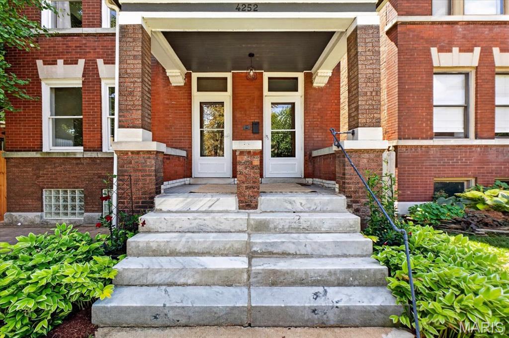 Tyler Place - Residential