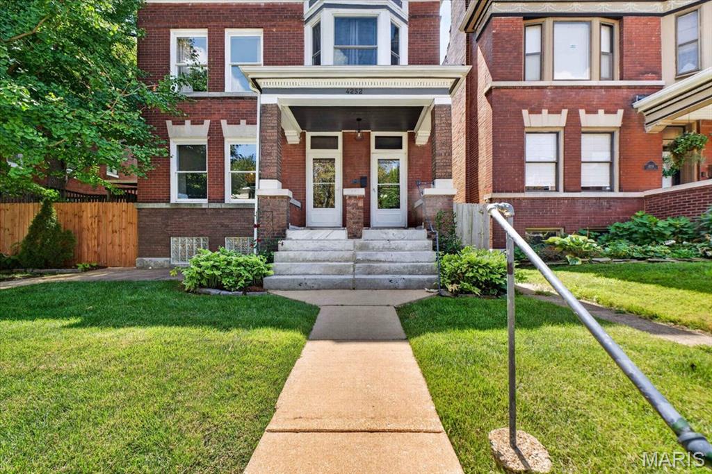 Tyler Place - Residential