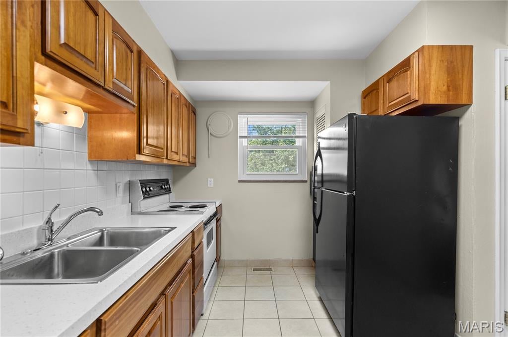 Villa Crest Estates 1 - Residential Lease