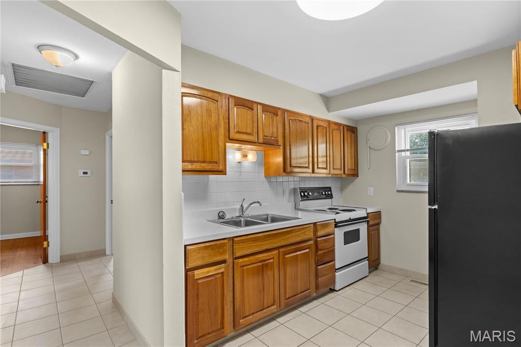 Villa Crest Estates 1 - Residential Lease