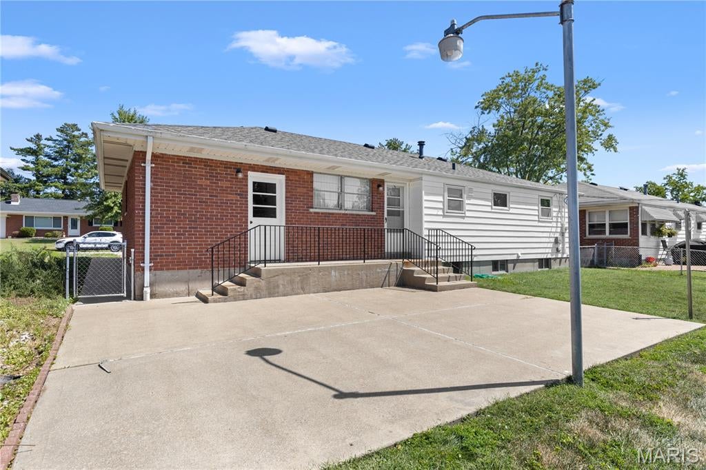 Villa Crest Estates 1 - Residential Lease