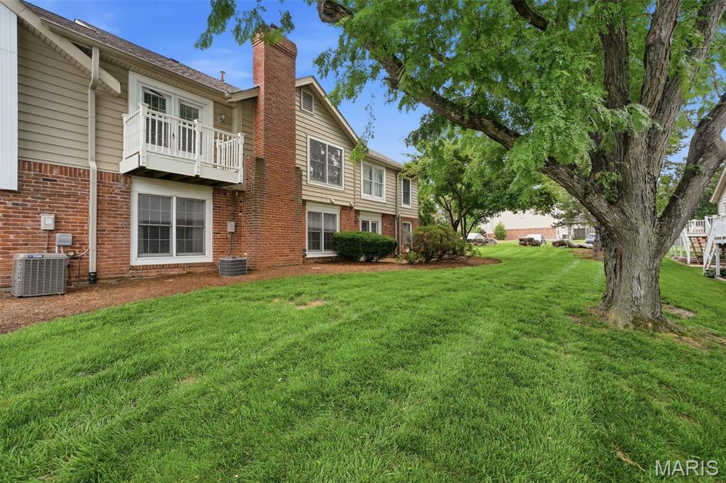 Townhomes Of Village Green - Residential